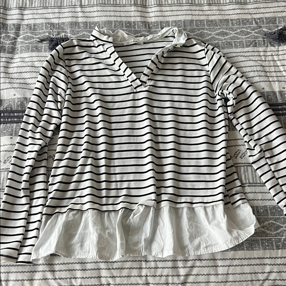 Black and White Striped V-Neck Blouse with Ruffle Hem